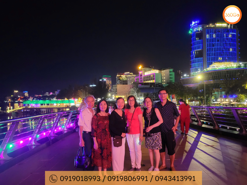 Buổi ăn tối trên du thuyền là khoảnh khắc đáng giá nhất trong chuyến đi - Du lịch 360Go 